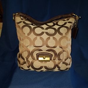 COACH - USED - shoulder bag, inside needs cleaning